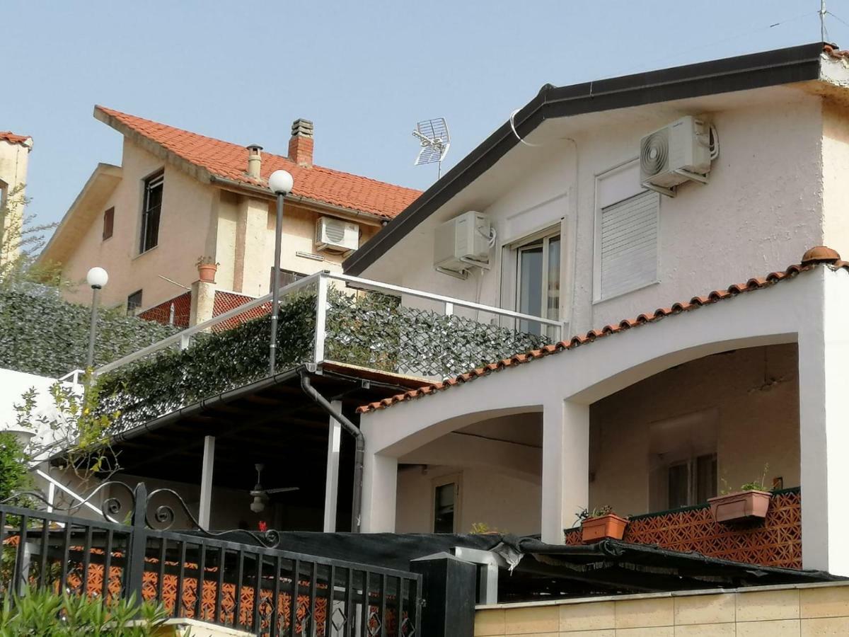 Villetta Sul Mare In Residence Brucoli Exterior photo
